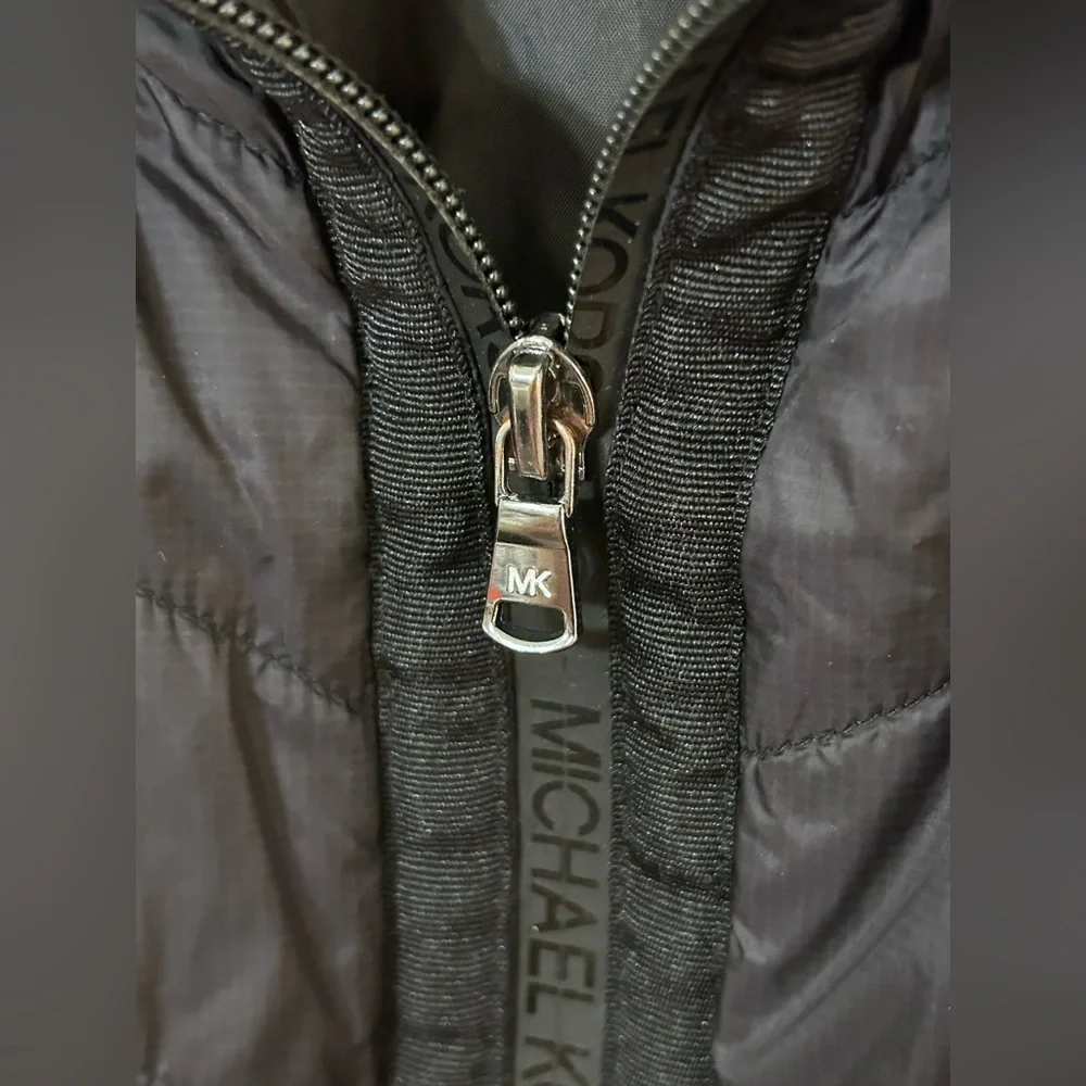 Michael Kors Quilted Puffer Coat - Picture 4 of 7